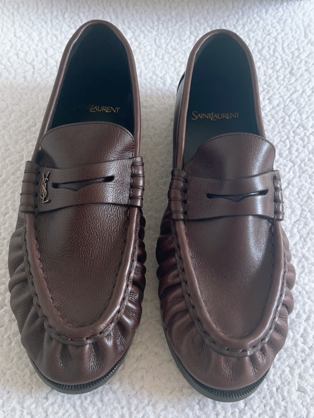 Saint Laurent Women’s YSL Le Loafer Supple in brown Leather - Picture 2 of 16